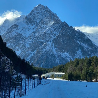 Логотип @jeeptours_kmv - Джип-Туры по Кавказу