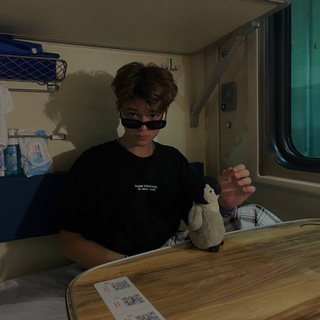 Логотип @jejejehsbn - Yanchik🤍