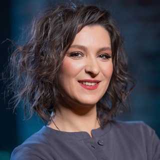 Логотип @jeleznyak_official - Олеся Железняк