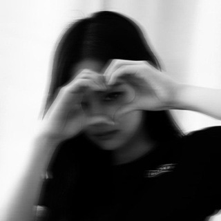 Логотип @jennienarz - дженни - нарезки / замедления