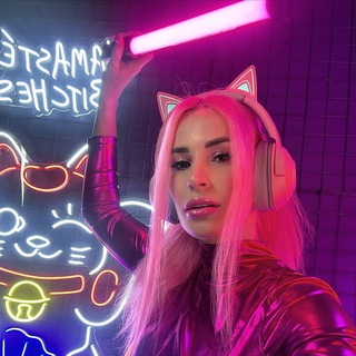 Логотип @jenyasha1 - Женяша Ларионова