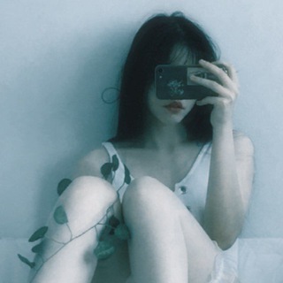 Логотип @jessi_solo - — грустный уголок 🍂
