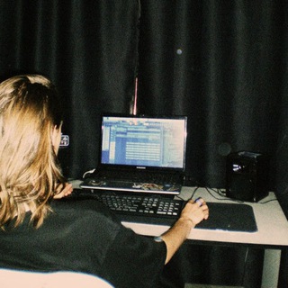 Логотип @jeyki1 - jeyki