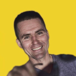 Логотип @jizn_i_nedvijimost - Игорь Соловьёв - Босс недвижки