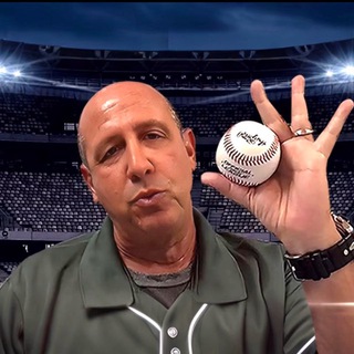 Логотип @johnnyspicks - Johnnys Picks