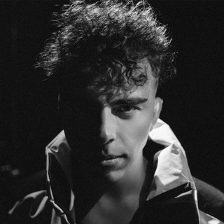 Логотип @johnyboychat - Johnyboy - Официальный чат