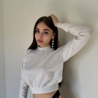Логотип @jolamusic - 𝙟𝙤𝙡𝙖𝙢𝙪𝙨𝙞𝙘🗽