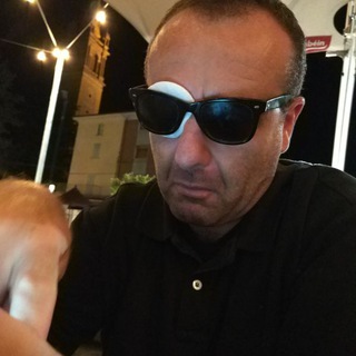 Логотип @joveness - Los eternos jovenes