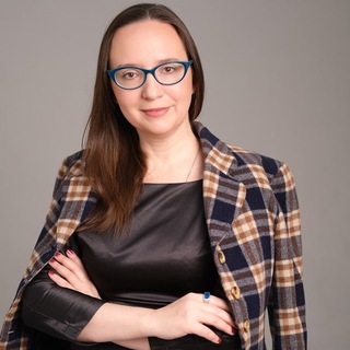 Логотип @js_humanitaria - Юлия Н. Шувалова | История, искусство, язык