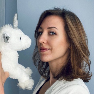 Логотип @jsilver_fine - Игра Юли: деньги, архетипы, мышление