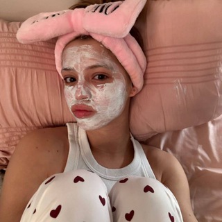 Логотип @jualixv - базы с юлей и валей ☃️