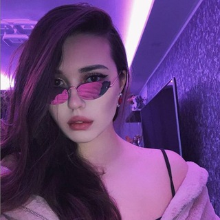 Логотип @juicy_girls_insta - Сочные девочки и их инстаграм