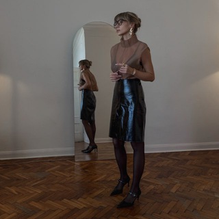 Логотип @juliagerasimof - Стилист Юлия Герасимова / julia_gerasimof