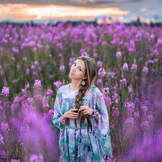 Логотип @juliarussianspirit - Здесь русский дух…