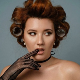 Логотип @juliasemenkova84 - Julis🕊 Рыжая бесстыжая
