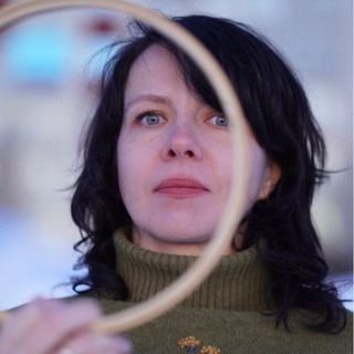 Логотип @juliatselkova - juliatselkova