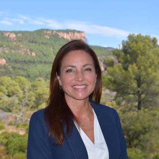 Логотип @julielechanteux - 🏛️ Julie Lechanteux 🇫🇷