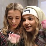 Логотип @juliinessi - a\