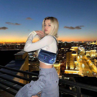 Логотип @julikxis - диалоги с валей/юлей 💗