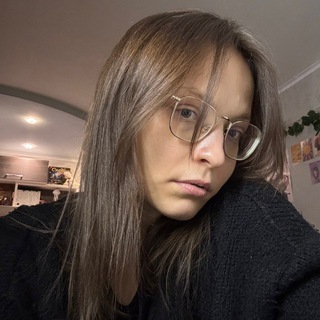 Логотип @julishroom - джулишевна