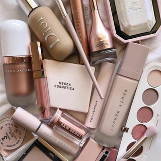 Логотип @julluyx - Юлия Косметика Люкс