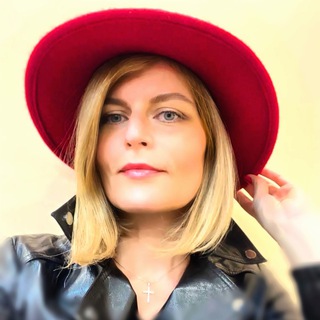 Логотип @julsunstylist - JulSun Stylist