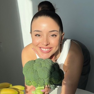 Логотип @julymaevskayanutrition - JULY.NUTRITION
