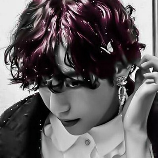 Логотип @jungkook_aesthetics - ⌁𝐬𝐭𝐢𝐥𝐥་𝐥𝐢𝐟𝐞.𝐨𝐧⇟𝟐𝟎.