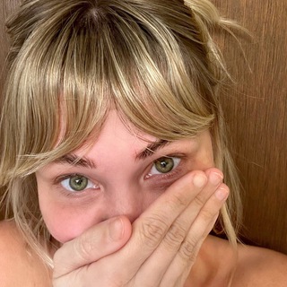 Логотип @justleaveithere - Just leave it here