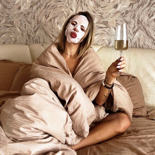 Логотип @justmeand - JUST ME 24/7💋