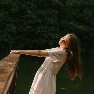 Логотип @justsofiia_x - Thinking thought💭🖤