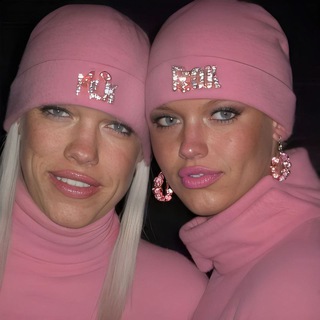 Логотип @kabinet_memologini - Мемологиня