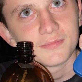 Логотип @kacaphuy3 - Чат для общения