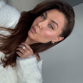 Логотип @kadinamakeup - KADINA MAKEUP