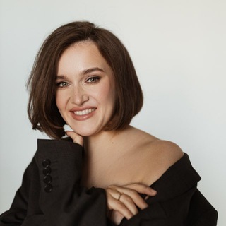 Логотип @kamila_style - KAMILAIRINA | Влияние через стиль