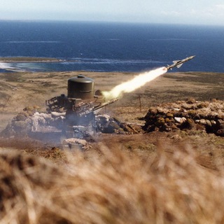 Логотип @kanalbunkerhunter - Bunkerhunter