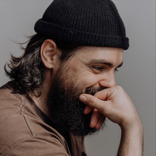 Логотип @karagyan - Карен Карагян