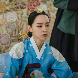 Логотип @karaleva_chorin - Королева Чорин