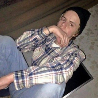 Логотип @karamelkins_s - некит???