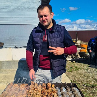 Логотип @karamysche - Karamysche: Еда на природе