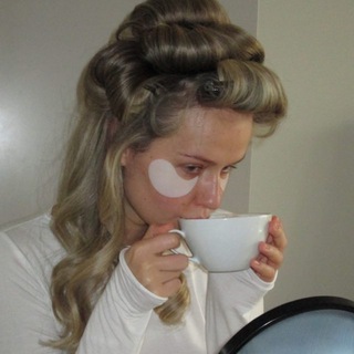 Логотип @karathekara - The beauty Kara