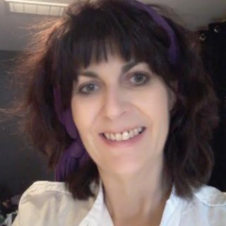 Логотип @karenannlucykmacdonald - :karen :lucyk macdonald