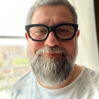 Логотип @karenzakharov - Карен Захаров