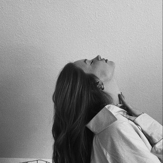 Логотип @kari_kar1 - •what i love•