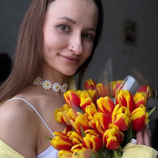 Логотип @karina_gievskaya - GIEVSKAYA 🌸