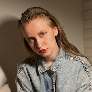 Логотип @karina_is_happy - В погоне за счастьем