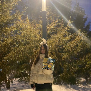 Логотип @karina_mivalee - mivalle