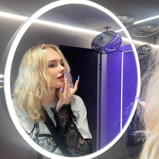 Логотип @karinabazhanova - КОБРА