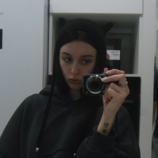 Логотип @karinakariz - Карина круг