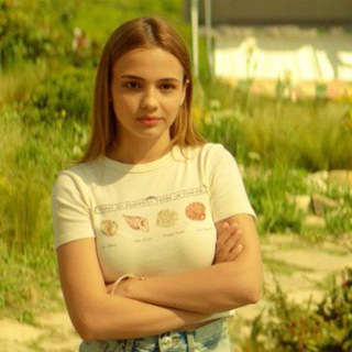 Логотип @karnavalserial - Отпуск